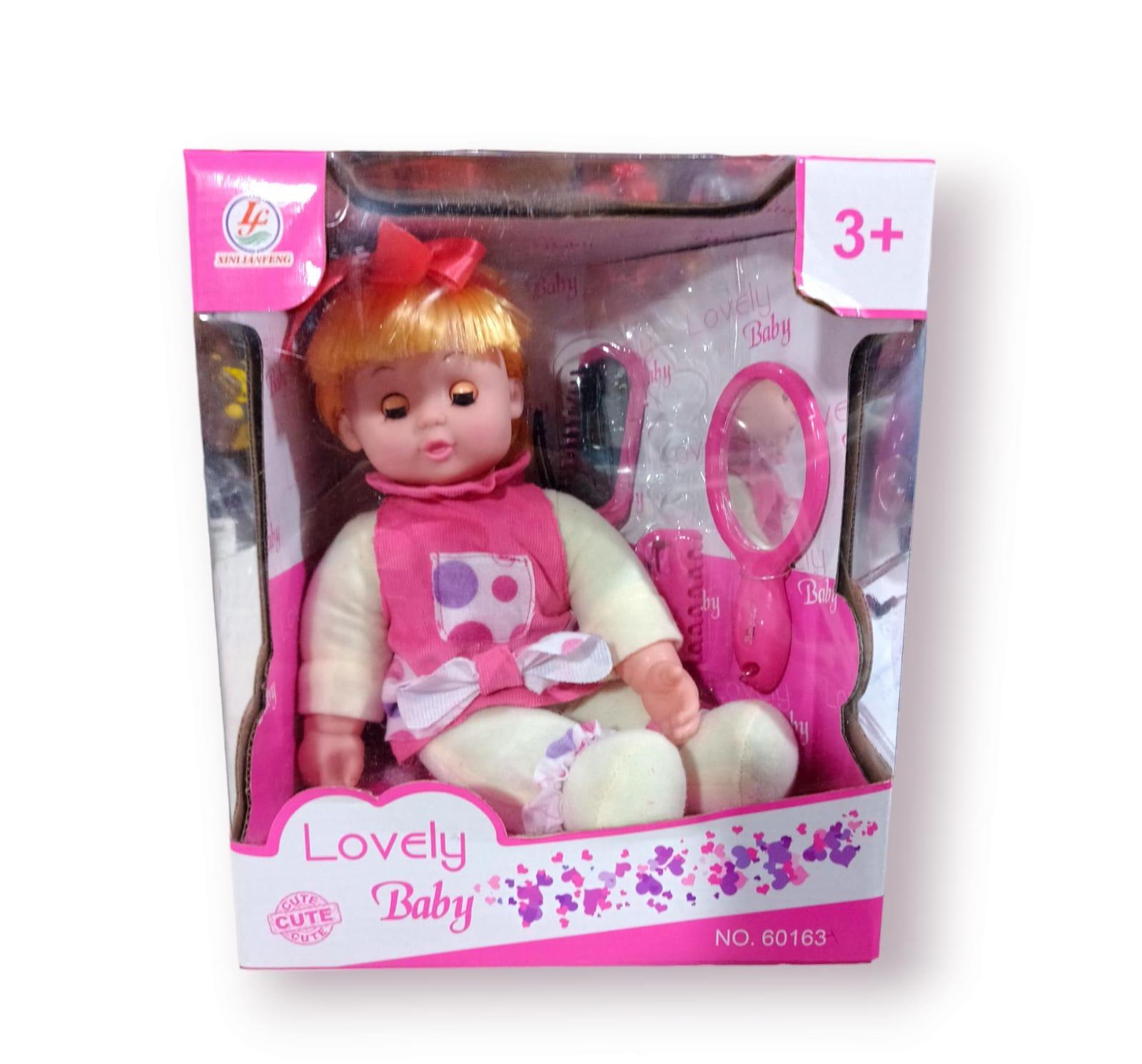 MUÑECA CON ACCESORIOS EN CAJA